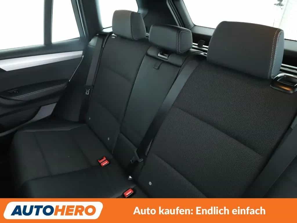 BMW X3 xDrive 20d Sport Aut.*NAVI*XENON*TEMPO*CAM* 09/2017-photo-13