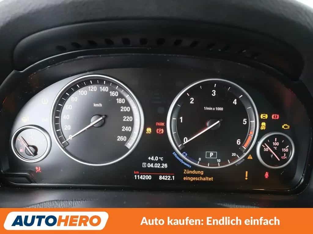 BMW X3 xDrive 20d Sport Aut.*NAVI*XENON*TEMPO*CAM* 09/2017-photo-19