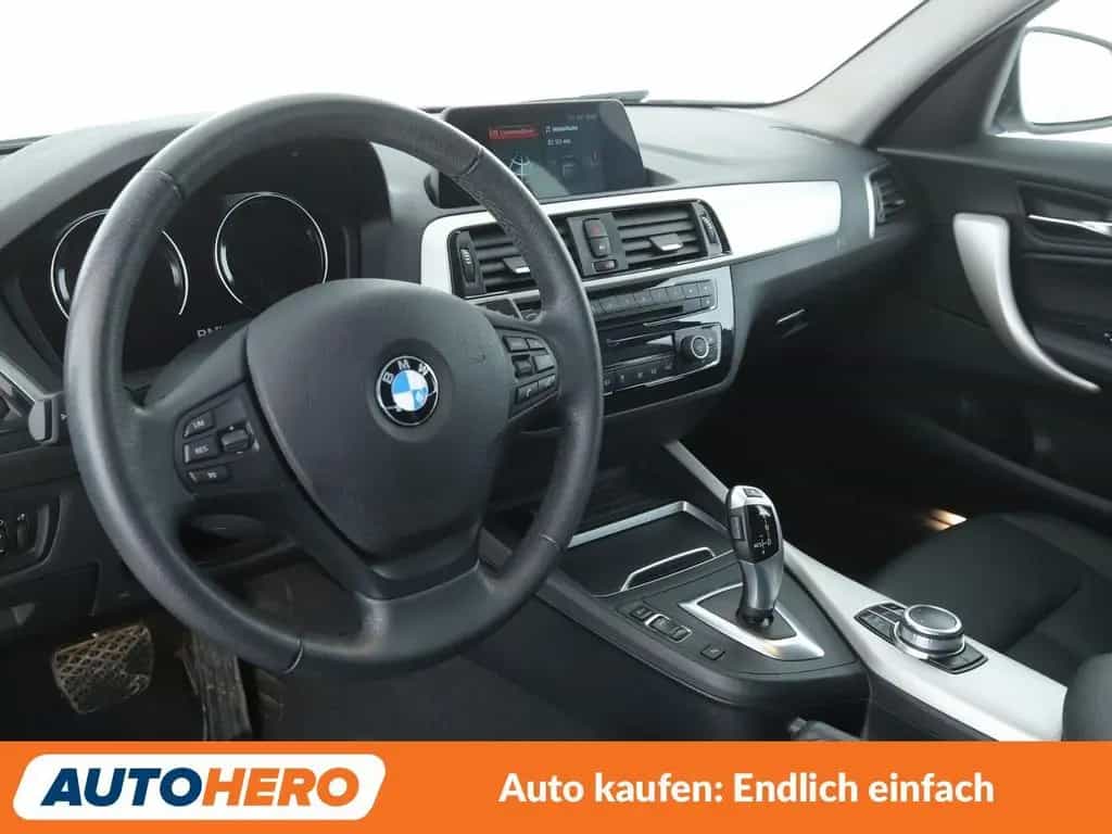 BMW 1 Series 118d Advantage Aut.*NAVI*LED*TEMPO*PDC*SHZ* 03/2019-photo-10