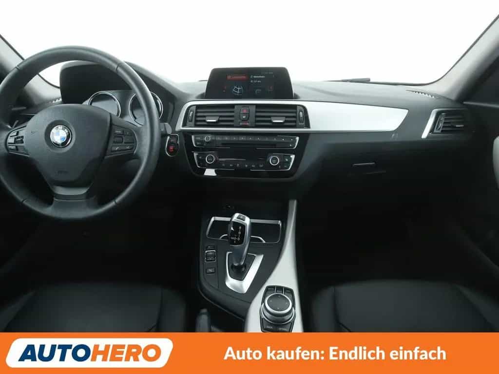 BMW 1 Series 118d Advantage Aut.*NAVI*LED*TEMPO*PDC*SHZ* 03/2019-photo-11