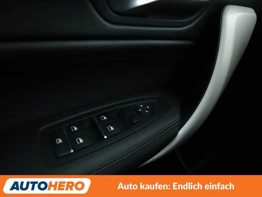 BMW 1 Series 118d Advantage Aut.*NAVI*LED*TEMPO*PDC*SHZ* 03/2019-photo-25