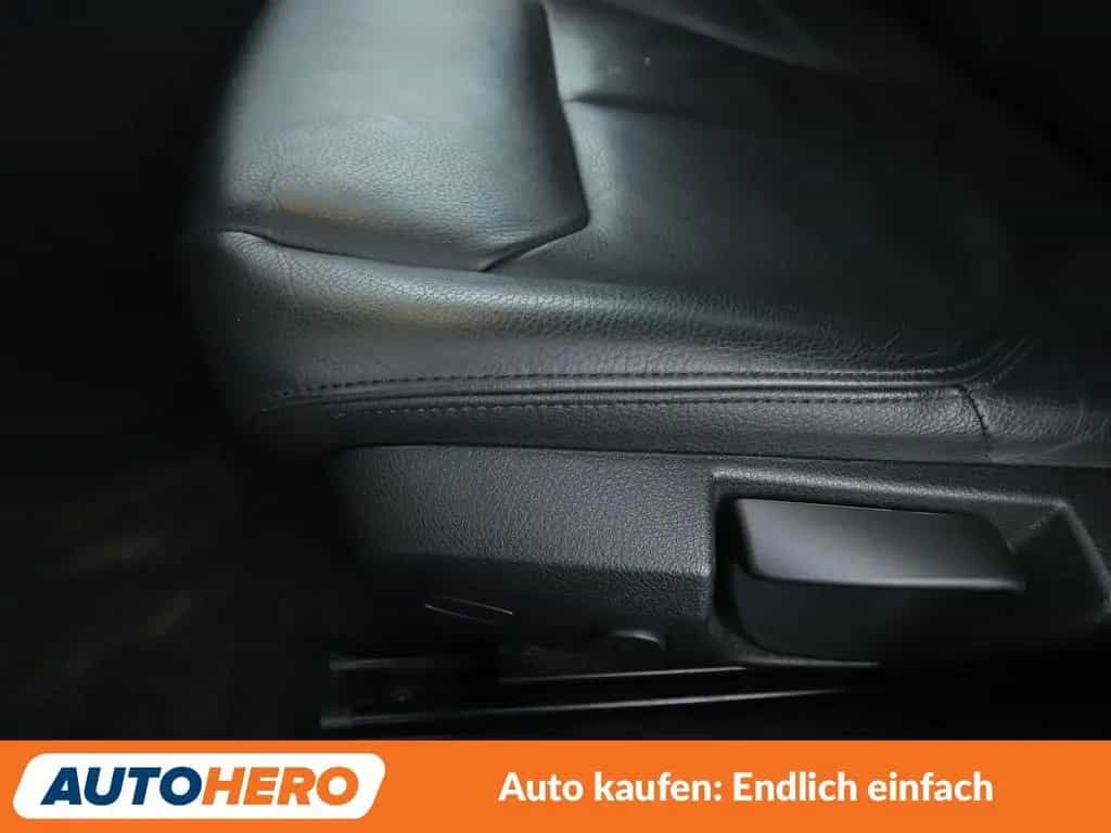 BMW 1 Series 118d Advantage Aut.*NAVI*LED*TEMPO*PDC*SHZ* 03/2019-photo-27