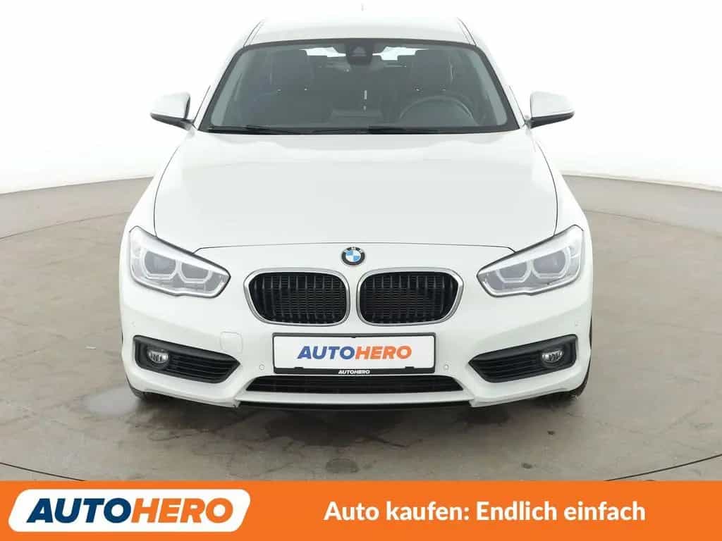 BMW 1 Series 118d Advantage Aut.*NAVI*LED*TEMPO*PDC*SHZ* 03/2019-photo-8