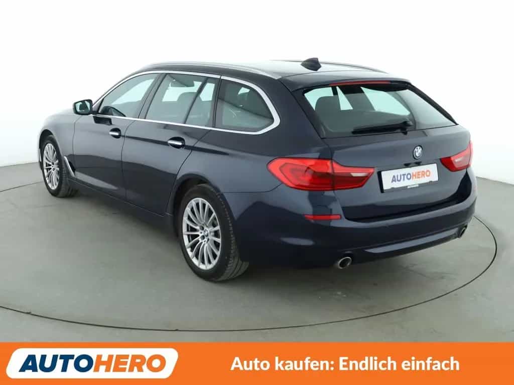 BMW 520 d Aut.*NAV*LED*TEMP*CAM*PDC*SHZ*KLIMA*ALU* 02/2018-photo-3