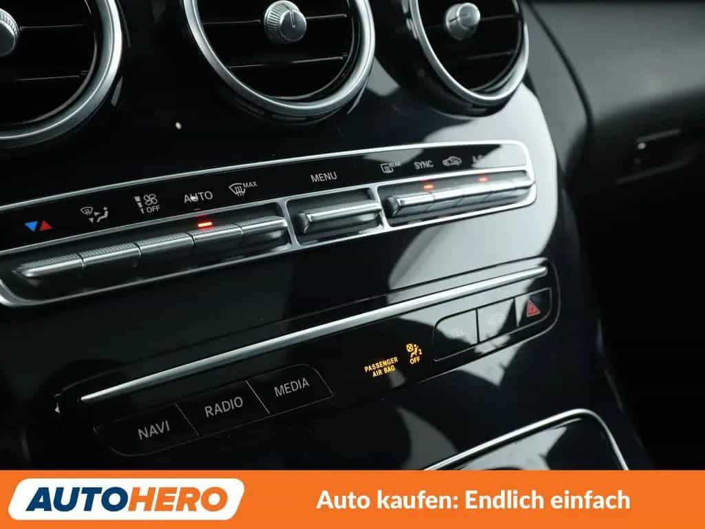 Mercedes-Benz C-Class C 300 Mild-Hybrid T AMG Line Aut.*NAVI* 03/2020-photo-22