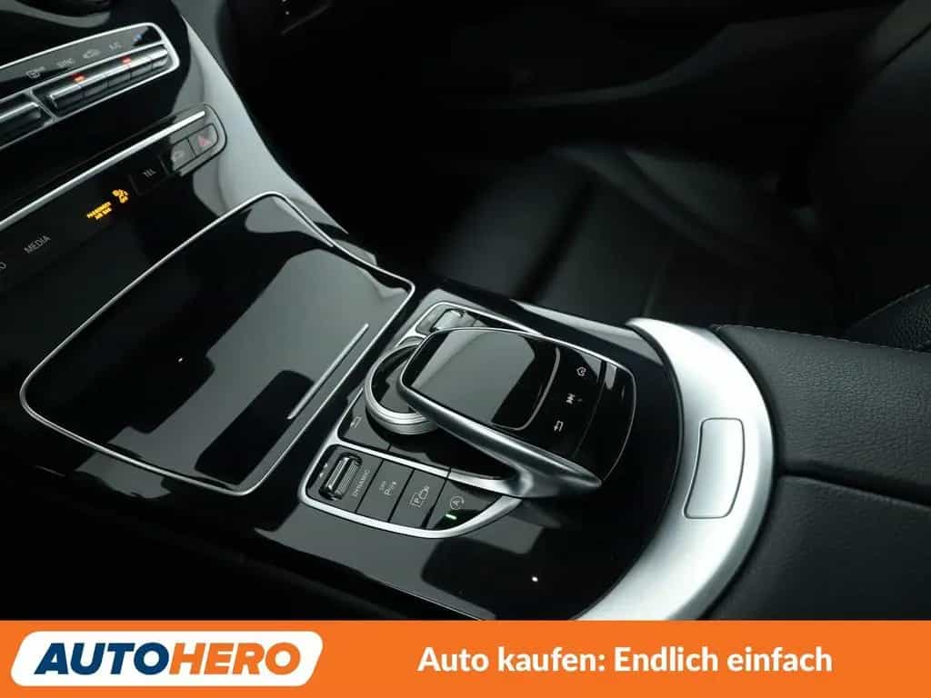 Mercedes-Benz C-Class C 300 Mild-Hybrid T AMG Line Aut.*NAVI* 03/2020-photo-23