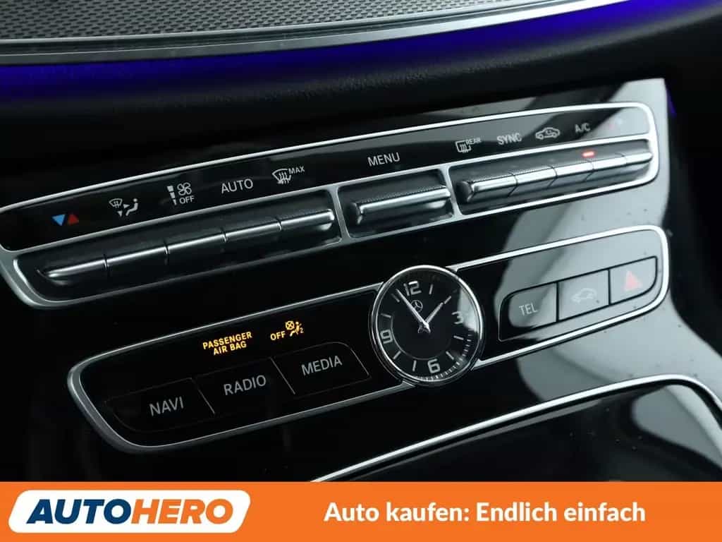 Mercedes-Benz E-Class 200 Exclusive Aut.*LED*TEMPO*CAM*PDC*SHZ*KLIMA 11/2017-photo-22