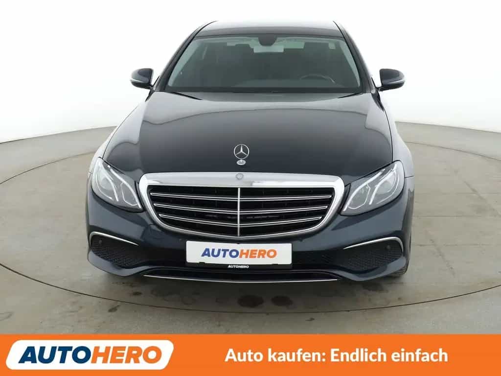 Mercedes-Benz E-Class 200 Exclusive Aut.*LED*TEMPO*CAM*PDC*SHZ*KLIMA 11/2017-photo-8