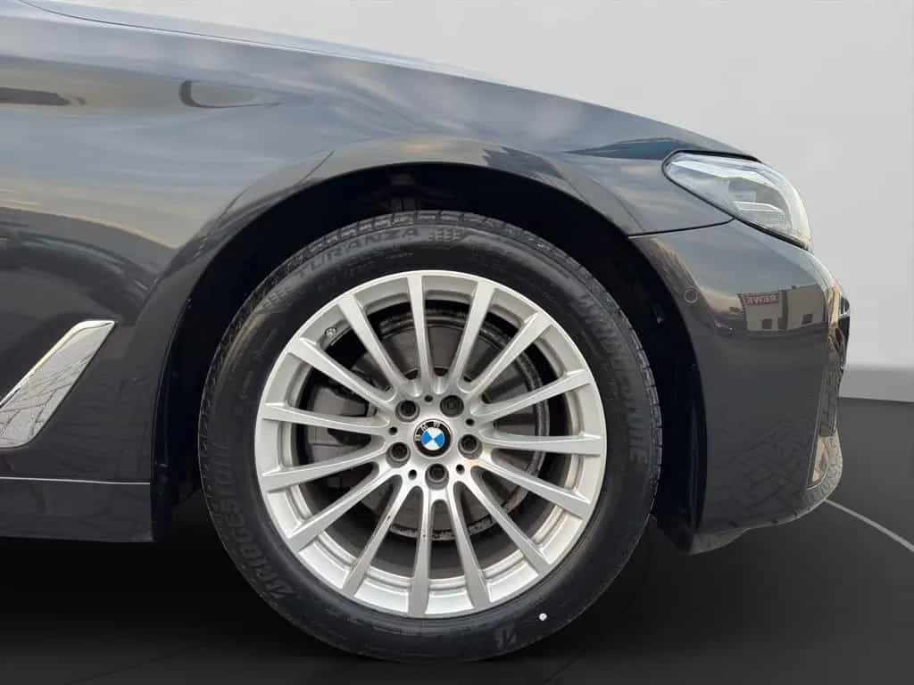BMW 5 Series 520d Touring Head-Up Driving+ParkingAssistant Li 10/2022-photo-11