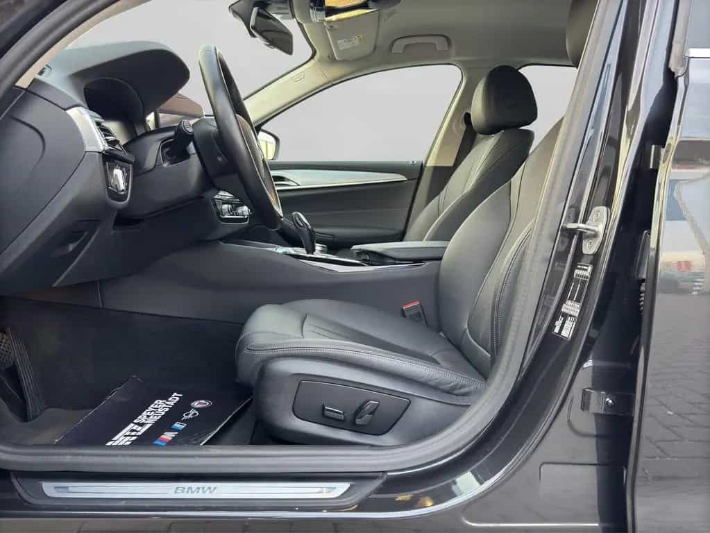 BMW 5 Series 520d Touring Head-Up Driving+ParkingAssistant Li 10/2022-photo-16