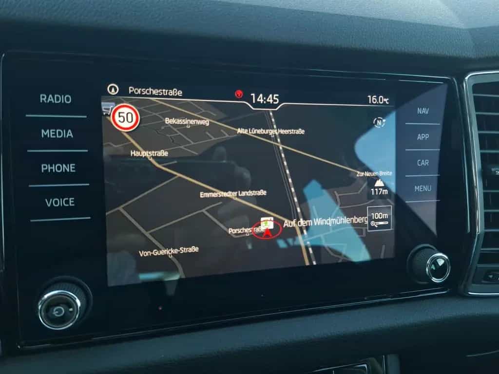 Skoda Kodiaq Style 2.0 TDI DSG 4x4 **AHK**Pano**Navi** 01/2018-photo-15