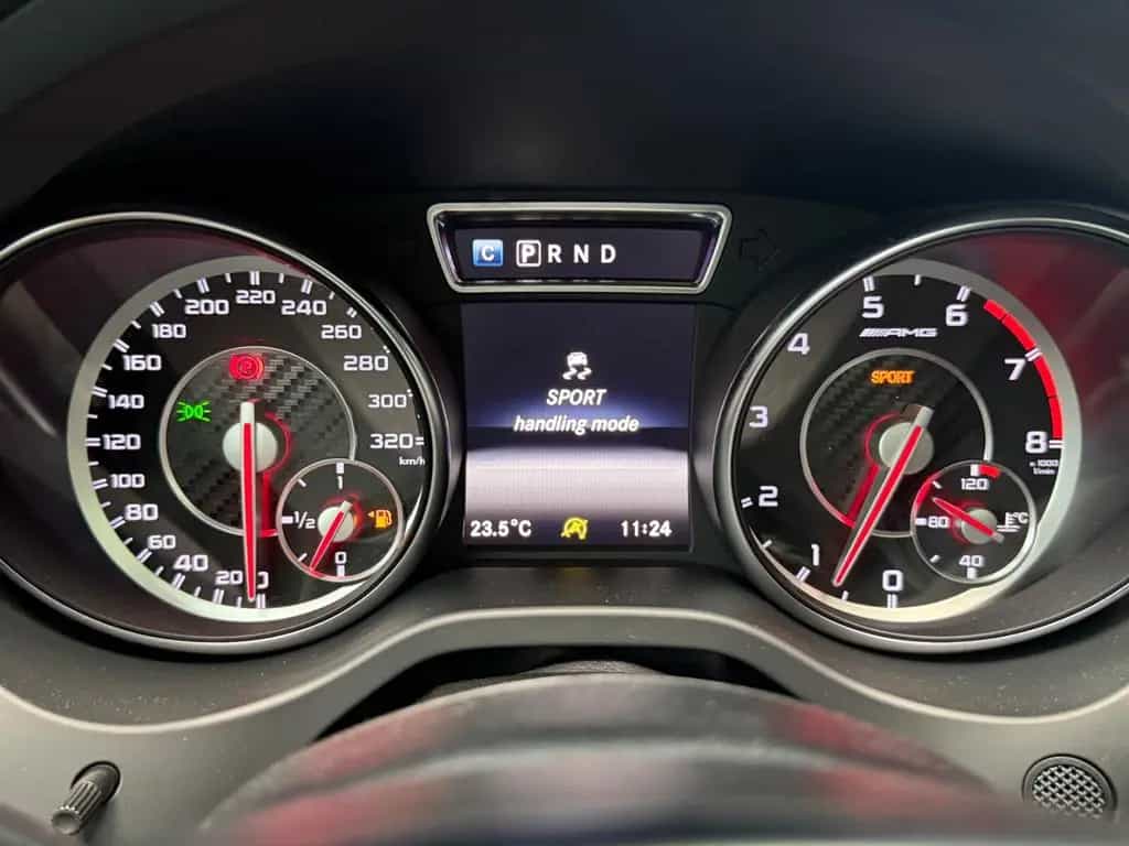 Mercedes-Benz CLA-Class 45 AMG 4Matic 2.HAND/PANO/MEMORY/HARMAN/KAME 02/2016-photo-39