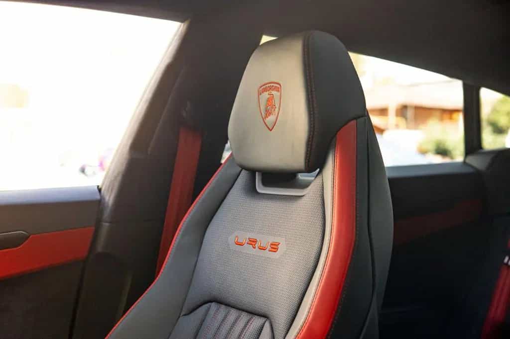 Lamborghini Urus 4.0 V8 Sport 08/2024-photo-21