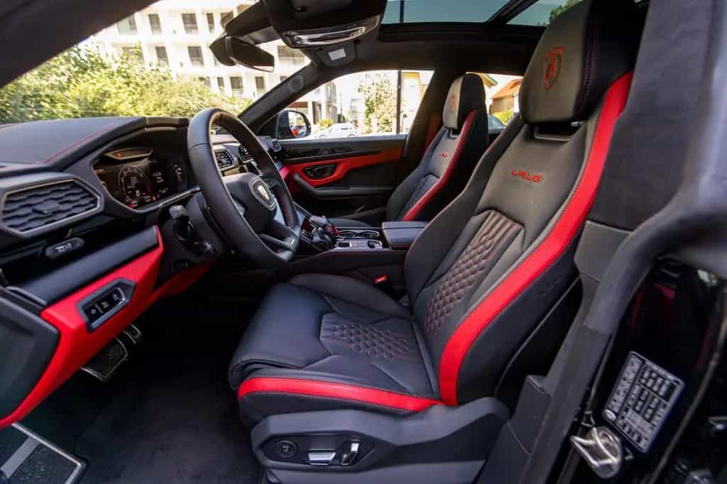 Lamborghini Urus 4.0 V8 Sport 08/2024-photo-26