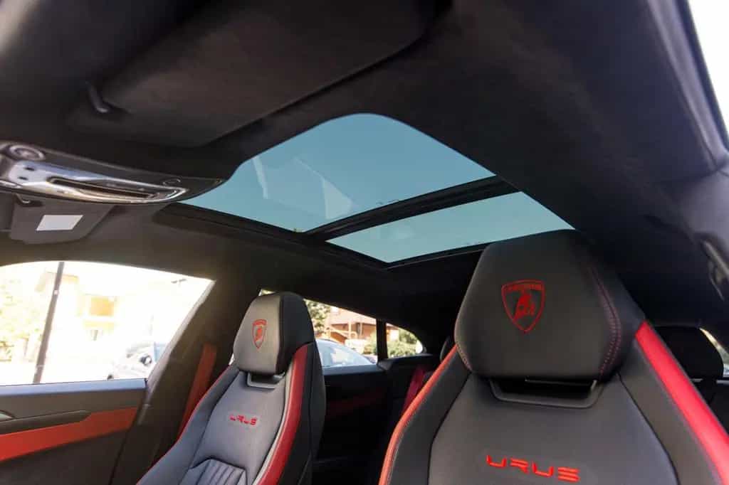 Lamborghini Urus 4.0 V8 Sport 08/2024-photo-29