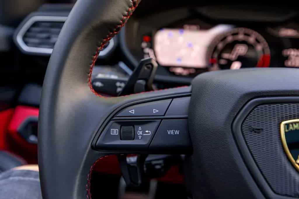 Lamborghini Urus 4.0 V8 Sport 08/2024-photo-37