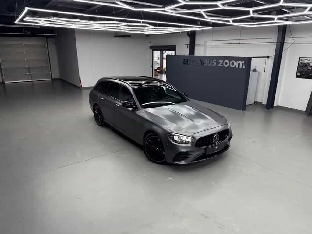 Mercedes-Benz E-Class 53 AMG 4Matic+ 1.HD*PANO*HUD*MWST*MB GARANTIE 03/2022-photo-24