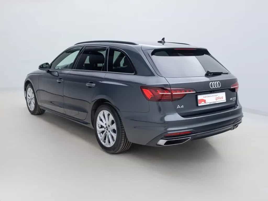 Audi A4 Avant 45 TFSI S-TRO*ADVANCED*LED*NAVI*RFK*APP 07/2022-photo-4