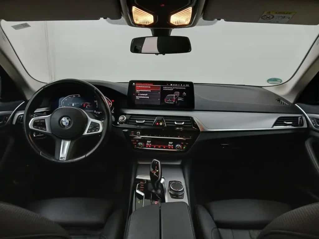 BMW 5 Series 520d Touring Sport AHK NaviProf Kamera Driving 05/2023-photo-5