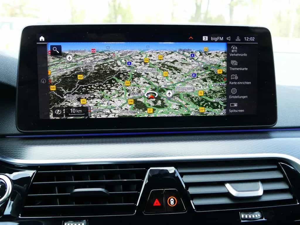 BMW 5 Series 520d Touring Sport AHK NaviProf Kamera Driving 05/2023-photo-7