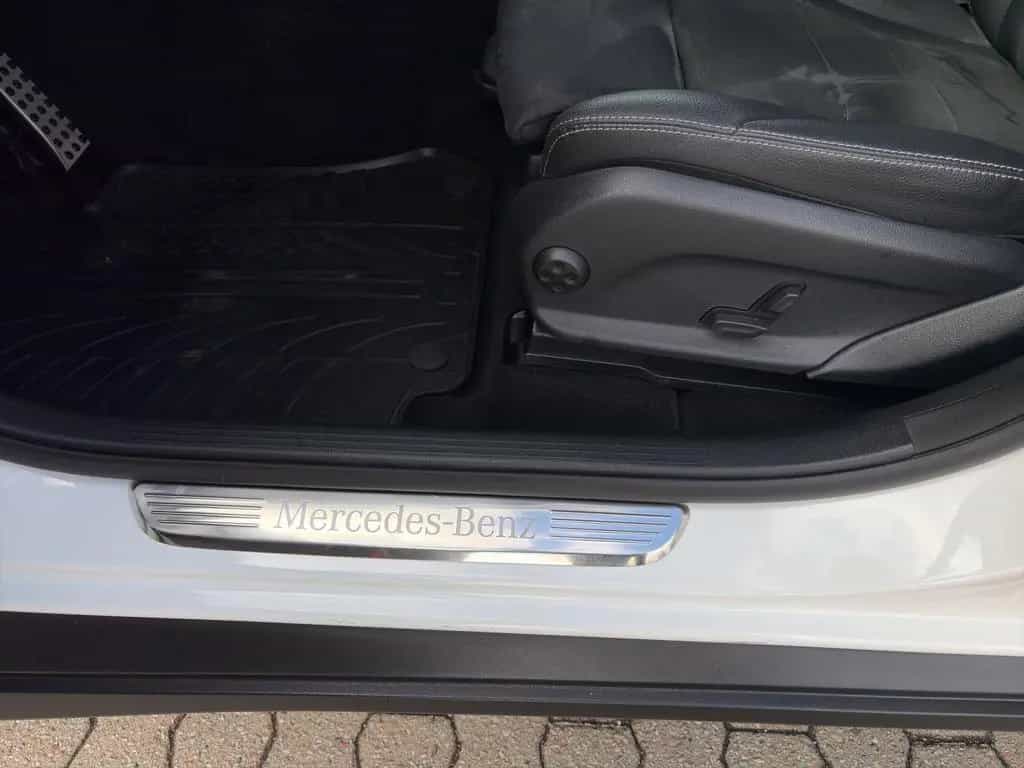 Mercedes-Benz GLC-Class 250 4Matic 9G-Tronic AMG Line AHK RFK SHZ PA 06/2019-photo-19
