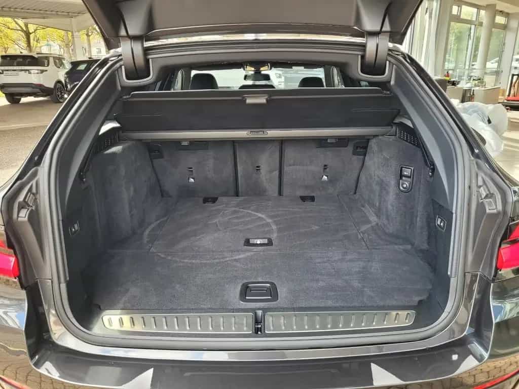 BMW 530 530d xDrive M Sport*AHK*HUD*PANO*DDC*H&K 11/2020-photo-12