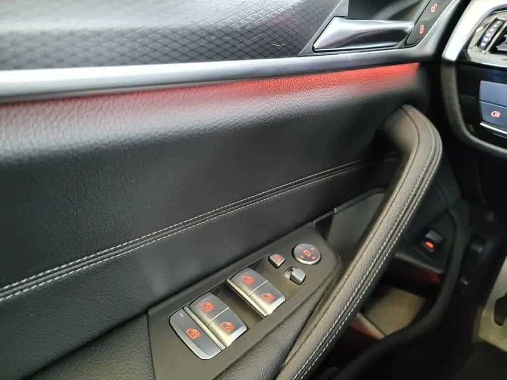 BMW 530 530d xDrive M Sport*AHK*HUD*PANO*DDC*H&K 11/2020-photo-25