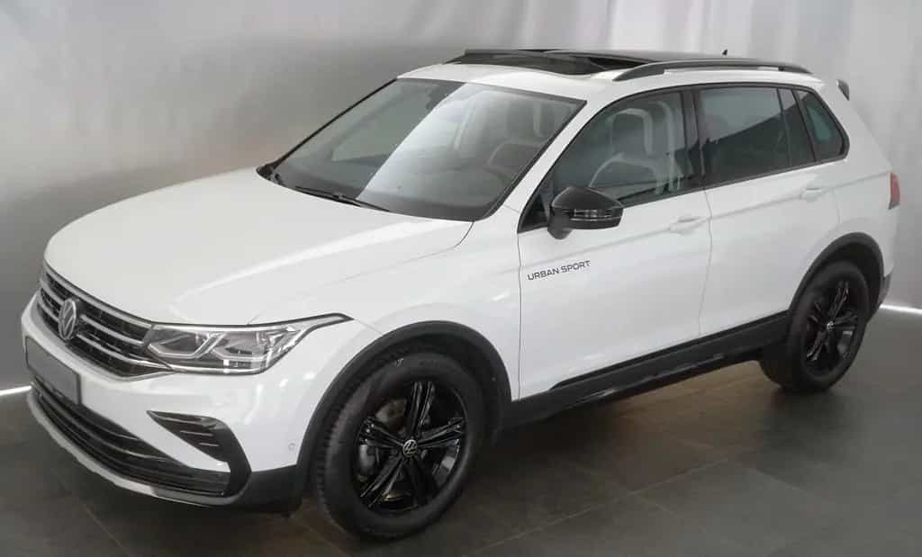 Volkswagen Tiguan Urban Sport Panorama/Matrix 10/2022-photo-1