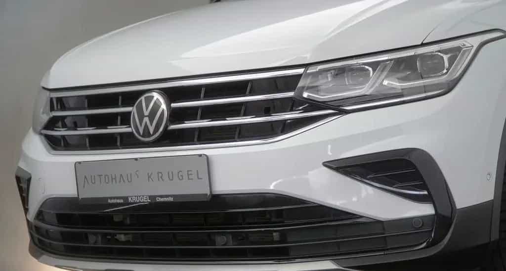 Volkswagen Tiguan Urban Sport Panorama/Matrix 10/2022-photo-2