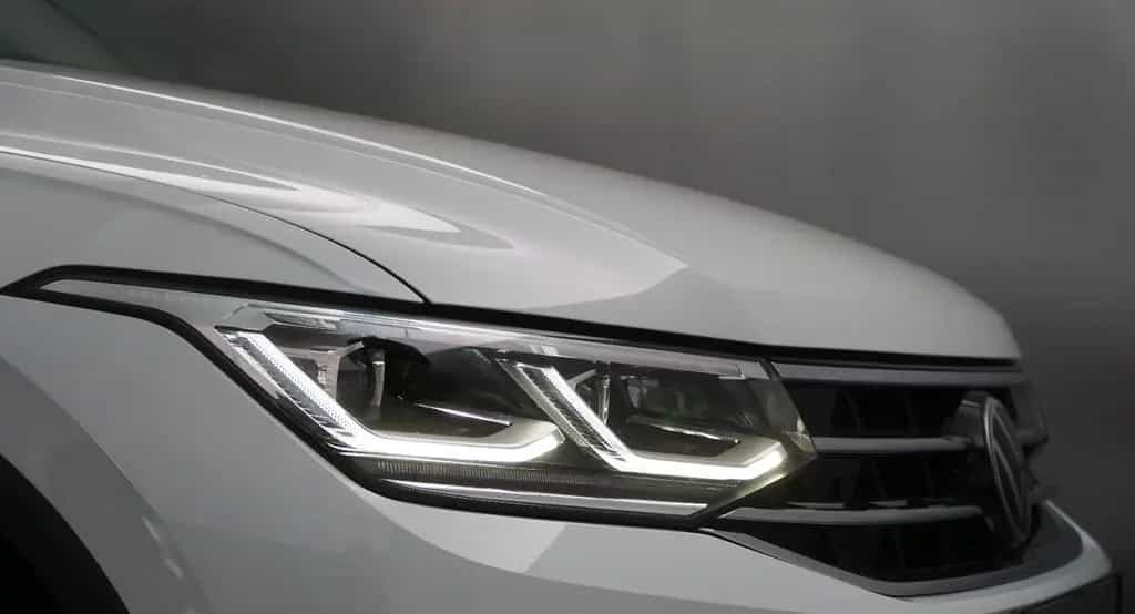 Volkswagen Tiguan Urban Sport Panorama/Matrix 10/2022-photo-3