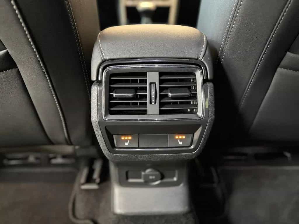 Skoda Kodiaq Sportline 5 J. Garantie 4xSHZ AHK CARPL. 03/2019-photo-16