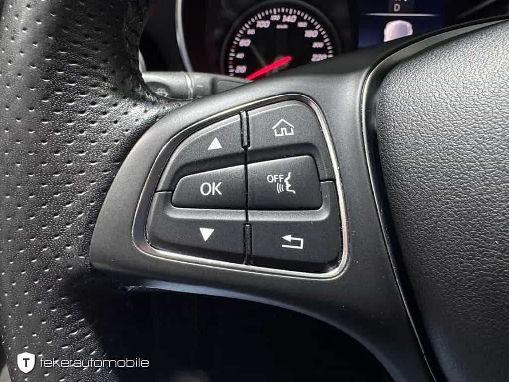 Mercedes-Benz C-Class 250 Avantgarde *LED*Navi*Automatik* 12/2017-photo-17