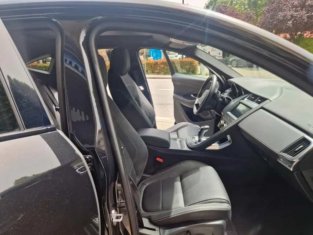 Jaguar E-Pace 2.0D 150 CV AWD aut. R-Dynamic 14. 02/2019-photo-7