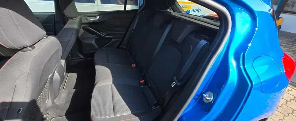 Ford Focus Lim. ST-Line / Pano / Navi / Kamera / Alu 05/2019-photo-11