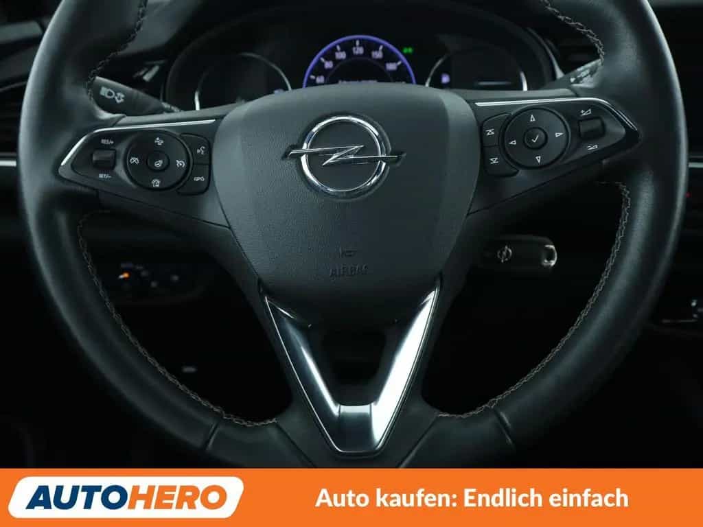 Opel Insignia 2.0 CDTI Elegance Aut*NAV*LED*TEMPO*AHK 11/2022-photo-17