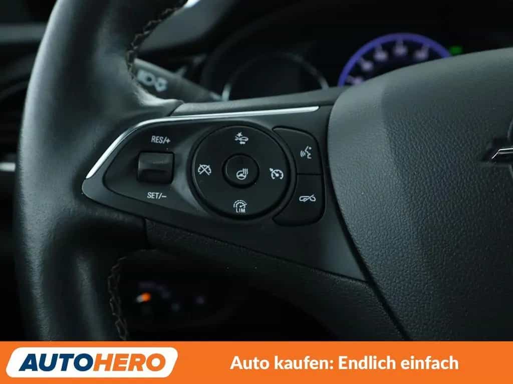 Opel Insignia 2.0 CDTI Elegance Aut*NAV*LED*TEMPO*AHK 11/2022-photo-28