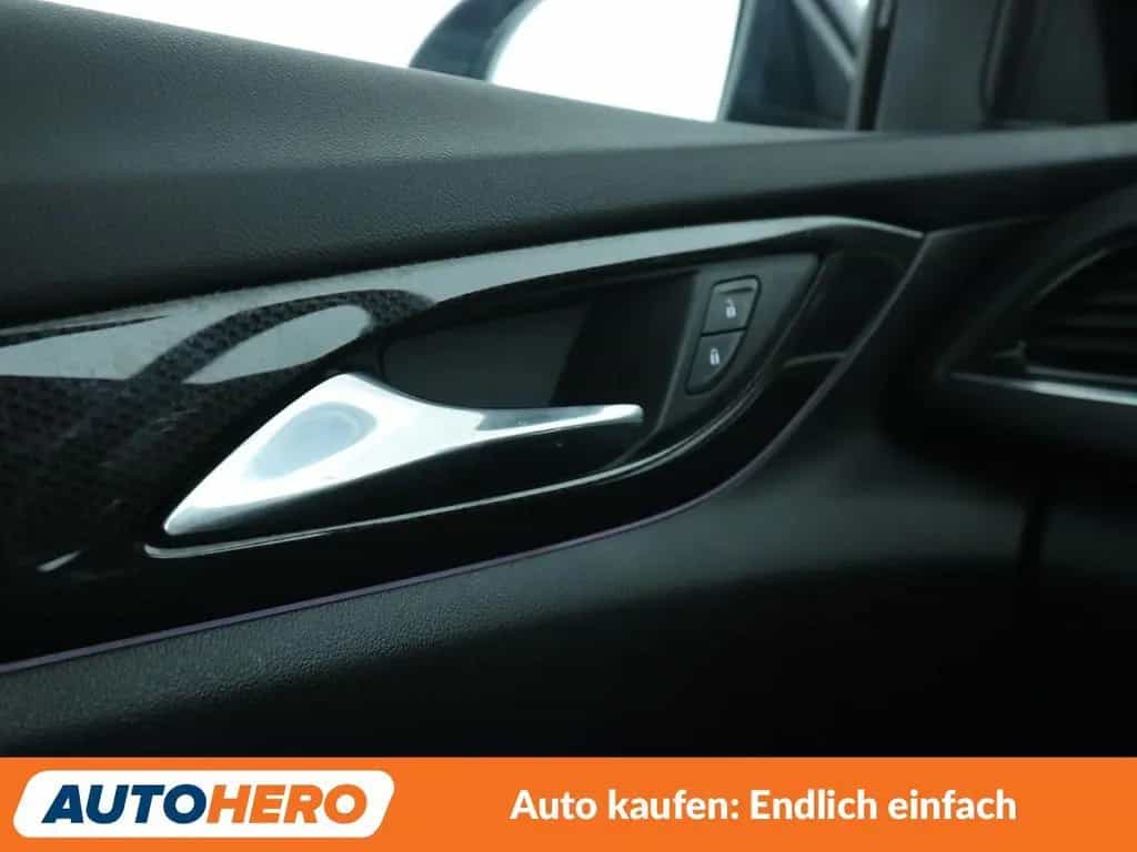 Opel Insignia 2.0 CDTI Elegance Aut*NAV*LED*TEMPO*AHK 11/2022-photo-31