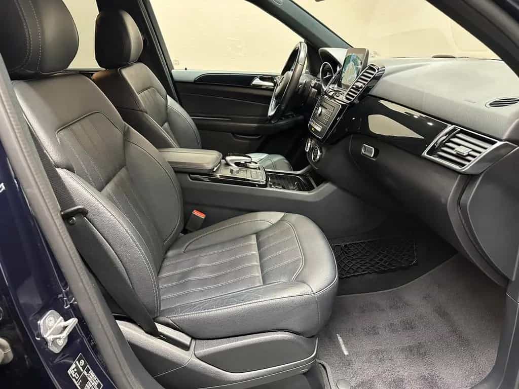 Mercedes-Benz GLE-Class 4Matic **1.HAND*STD-HZ*DISTR*LED** 05/2018-photo-19