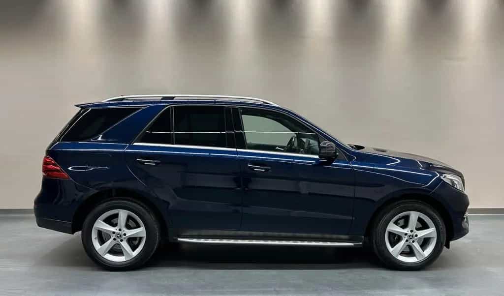 Mercedes-Benz GLE-Class 4Matic **1.HAND*STD-HZ*DISTR*LED** 05/2018-photo-5