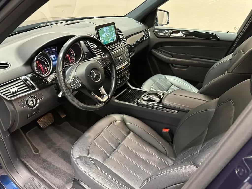 Mercedes-Benz GLE-Class 4Matic **1.HAND*STD-HZ*DISTR*LED** 05/2018-photo-7