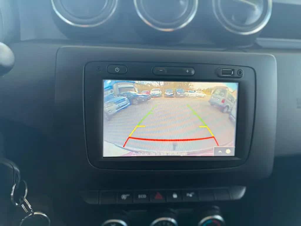 Dacia Duster II Prestige*AHK*NAVI*KAMERA*1.Hand* 04/2019-photo-11