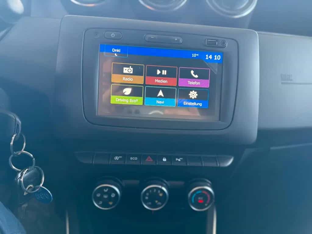 Dacia Duster II Prestige*AHK*NAVI*KAMERA*1.Hand* 04/2019-photo-13