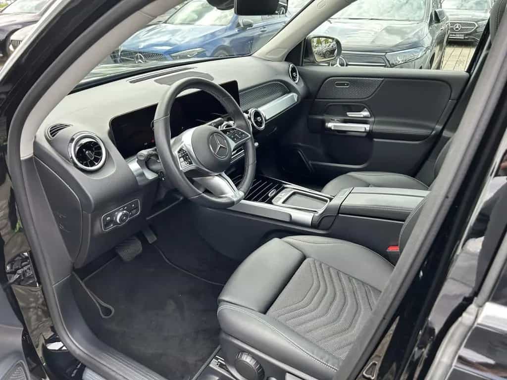 Mercedes-Benz GLB 180 PROGRESSIVE+PANO+KAM+LED+SHD+NAVI+PDC 01/2025-photo-11