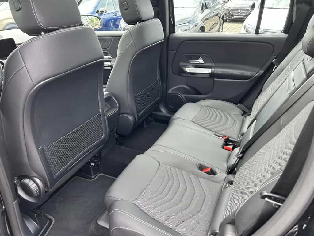 Mercedes-Benz GLB 180 PROGRESSIVE+PANO+KAM+LED+SHD+NAVI+PDC 01/2025-photo-12