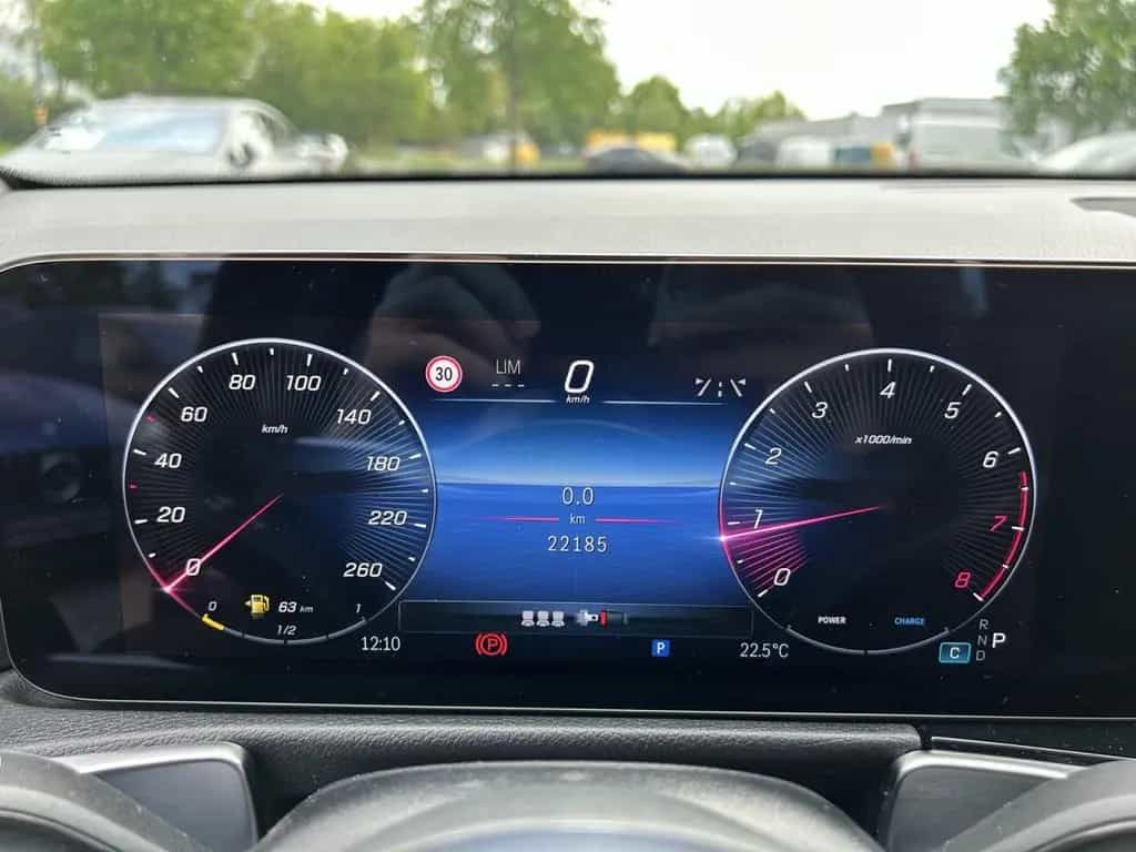 Mercedes-Benz GLB 180 PROGRESSIVE+PANO+KAM+LED+SHD+NAVI+PDC 01/2025-photo-15