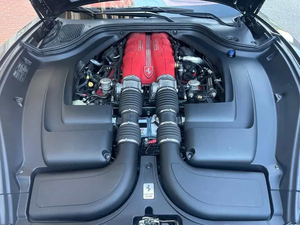 Ferrari California 4.3 V8 2-Sitzer 06/2010-photo-22