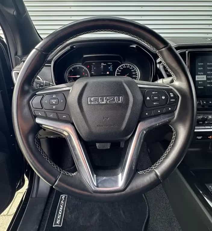 Isuzu D-Max 1.9 D-MAX V-Cross 04/2024-photo-11
