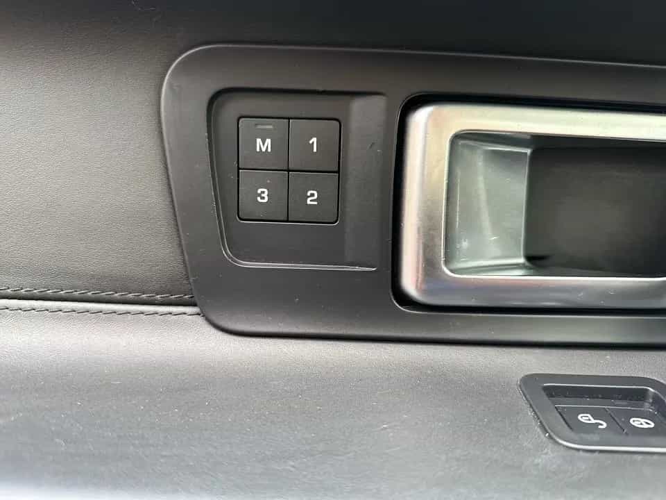 Land Rover Discovery Sport 2.0 HSE Luxury *Navi*Leder*Rückf 05/2019-photo-19