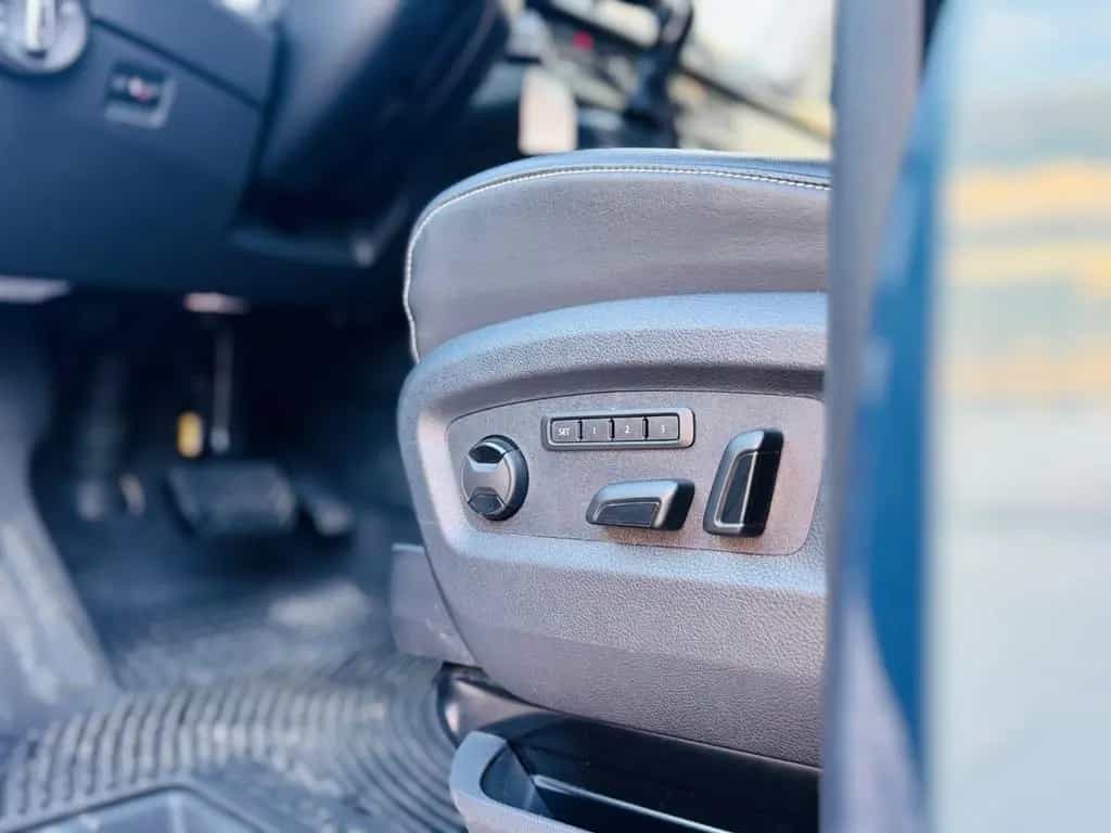 Volkswagen Transporter Multivan/DSG/DYNAUDIO/LEDER/SCHIEBEDACH/AHK 08/2018-photo-8