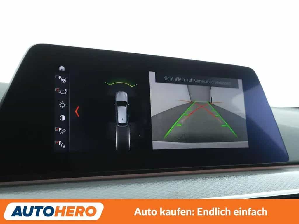 BMW 5 Series 520d M Sport Aut.*NAVI*LED*HUD*TEMPO*CAM*PDC*SHZ 10/2019-photo-21